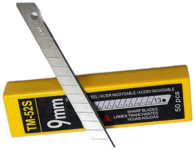 Glacier 9mm Stainless Steel snap-off blades, 50 count